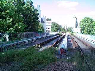le pont sur l'avenue Dausmesnil